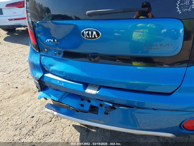 KNDJP3A5XH7482541 KIA SOUL +