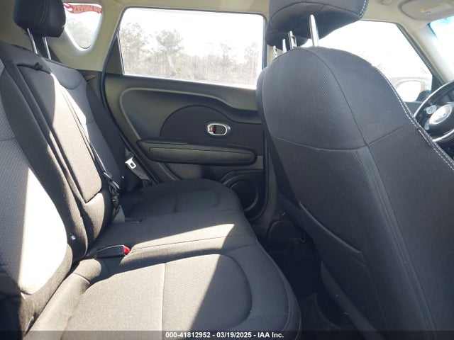 KNDJP3A5XH7482541 KIA SOUL +