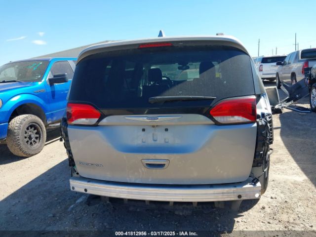 2C4RC1BG7KR554739 Chrysler Pacifica Touring L