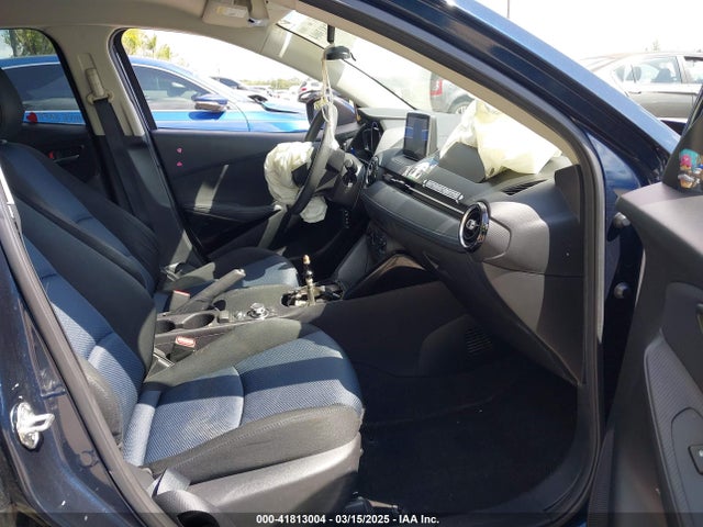 3MYDLBYV3HY151597 Toyota YARIS IA