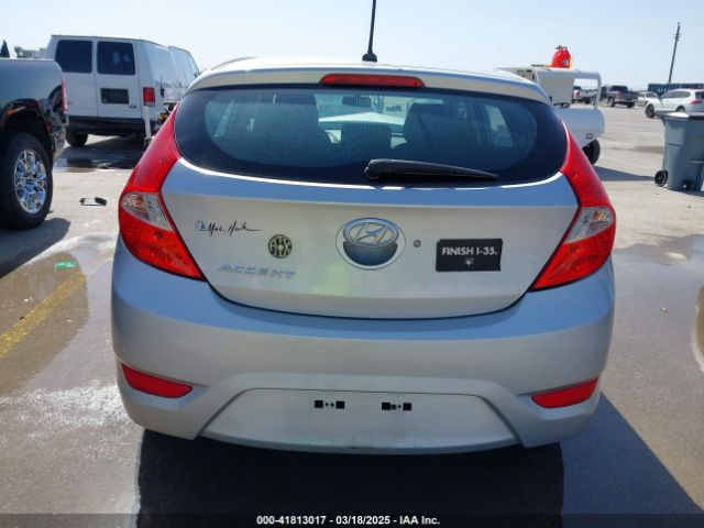 KMHCT5AE4HU315623 Hyundai ACCENT SE