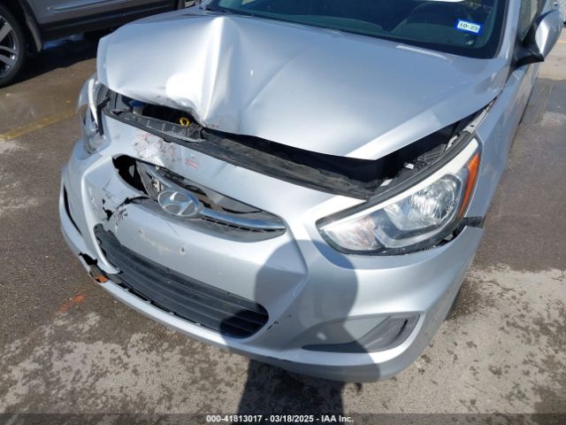 KMHCT5AE4HU315623 Hyundai ACCENT SE