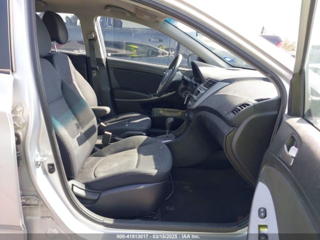 KMHCT5AE4HU315623 Hyundai ACCENT SE