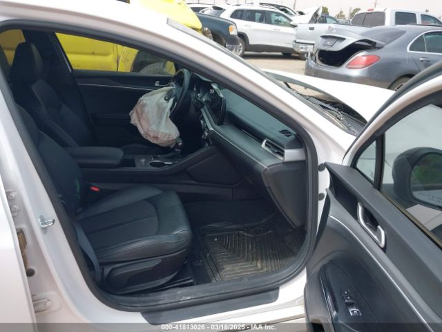 5XXG64J23PG210833 KIA K5 Gt-line