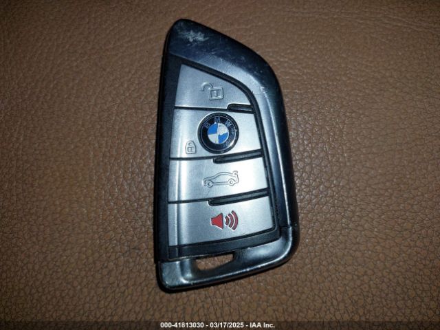 WBAJA7C35HG905673 BMW 530i Xdrive