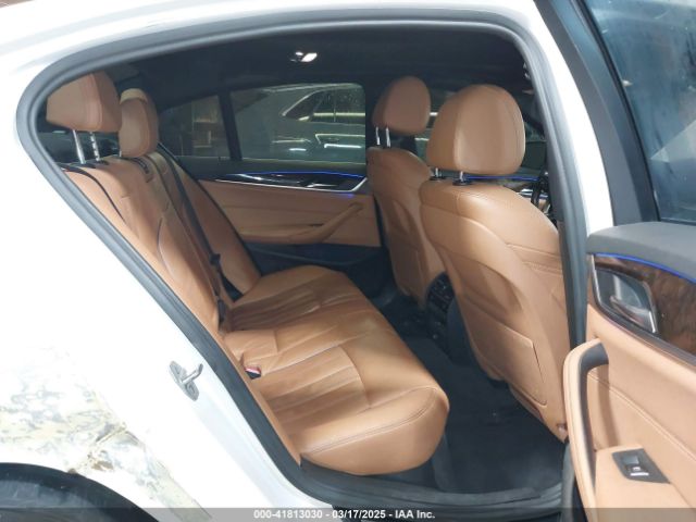 WBAJA7C35HG905673 BMW 530i Xdrive