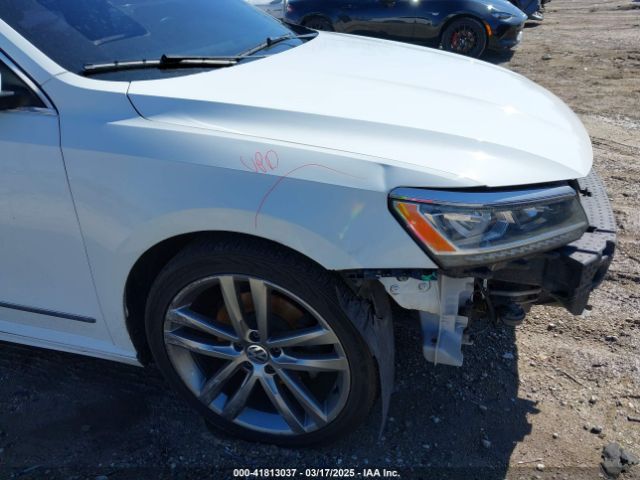 1VWAS7A31GC056485 Volkswagen Passat 1.8t R-line
