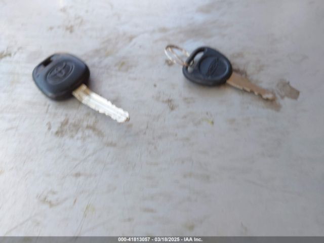5TFLU4EN6FX123489 Toyota Tacoma Base V6