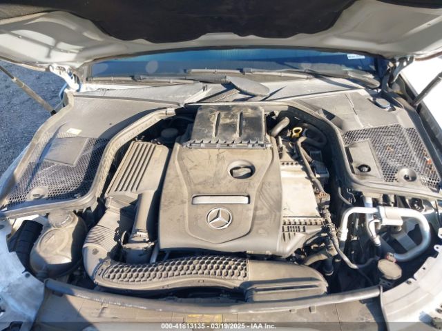 55SWF4JB8GU153882 Mercedes-Benz C 300 Luxury/sport