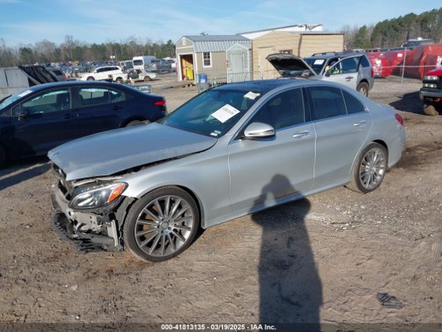 55SWF4JB8GU153882 Mercedes-Benz C 300 Luxury/sport