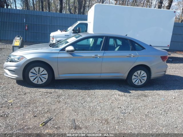 3VWC57BUXKM242671 Volkswagen Jetta 1.4t R-line/1.4t S/1.4t Se