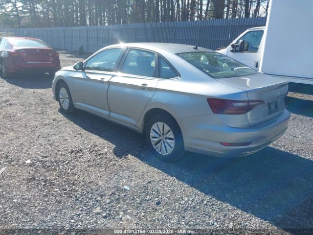 3VWC57BUXKM242671 Volkswagen Jetta 1.4t R-line/1.4t S/1.4t Se