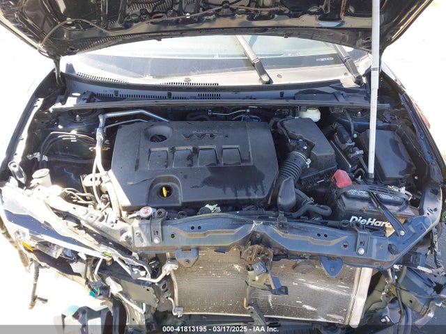 2T1BURHE6JC028894 Toyota COROLLA LE