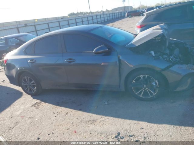 3KPF24AD8RE770626 KIA Forte Lxs