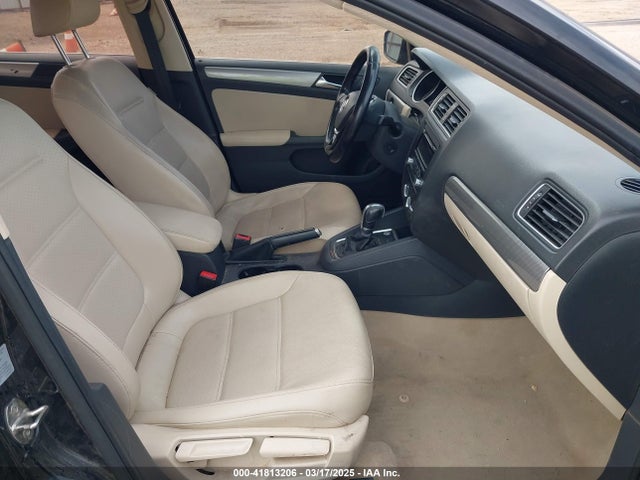 3VWD07AJ4FM255769 Volkswagen Jetta 1.8t Se
