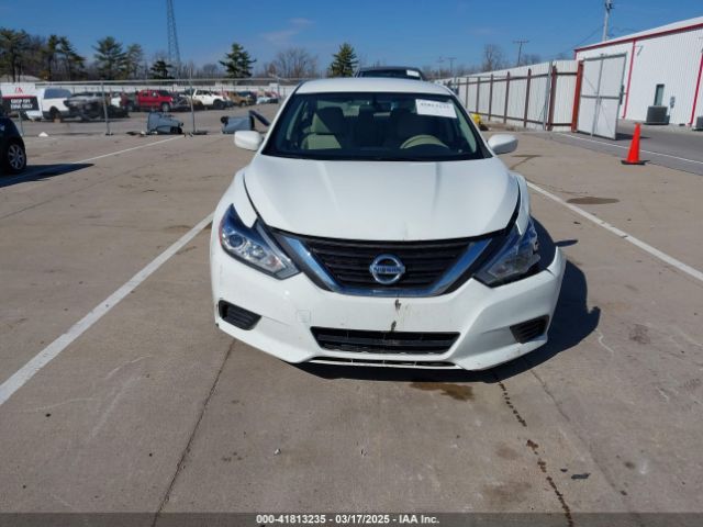1N4AL3AP6HC131622 Nissan Altima 2.5 S