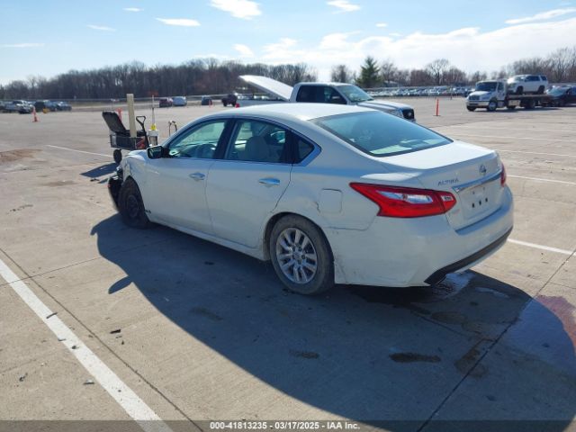 1N4AL3AP6HC131622 Nissan Altima 2.5 S