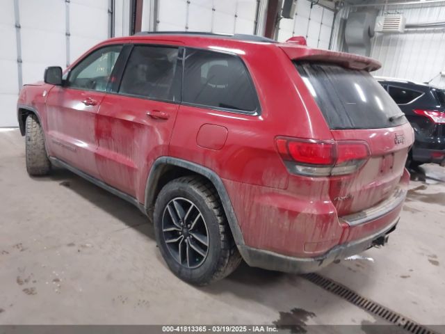 1C4RJFLG2KC539639 Jeep Grand Cherokee Trailhawk 4x4