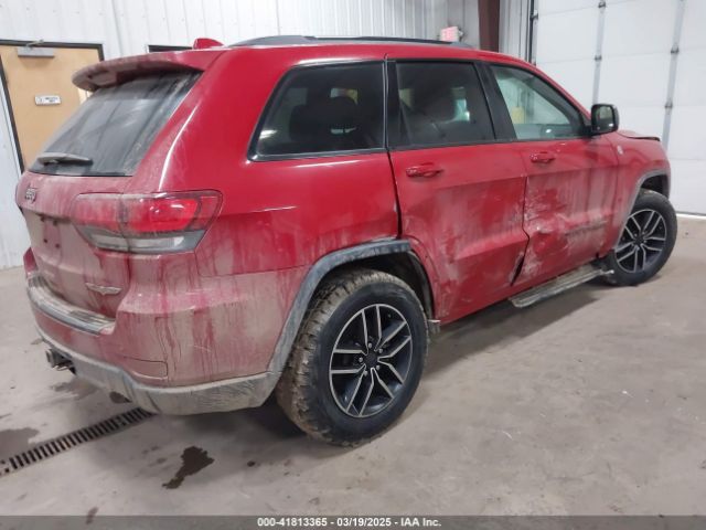 1C4RJFLG2KC539639 Jeep Grand Cherokee Trailhawk 4x4