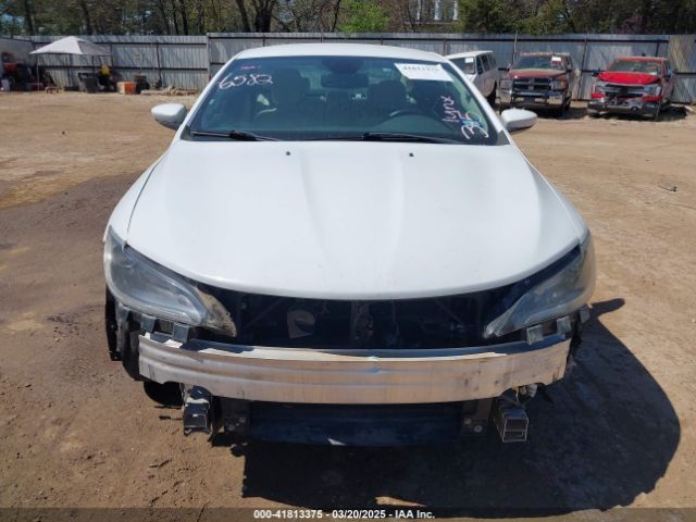 1C3CCCCG1FN517290 Chrysler 200 C