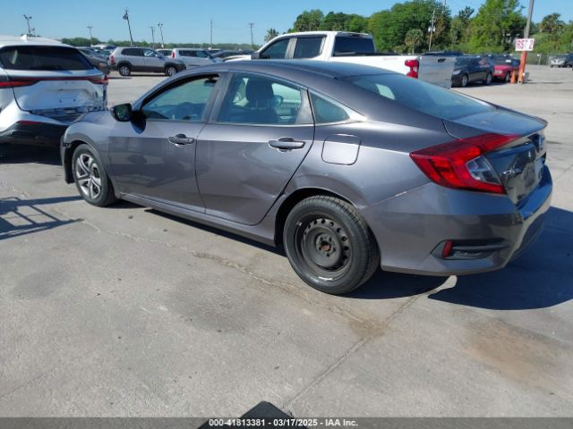 19XFC2F52JE000011 Honda Civic Lx