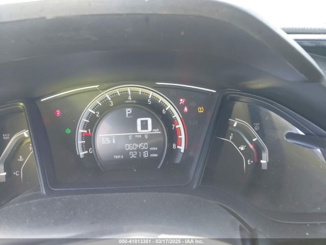 19XFC2F52JE000011 Honda Civic Lx