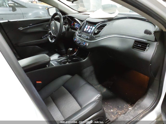 1G1105S39JU135781 Chevrolet IMPALA 1LT