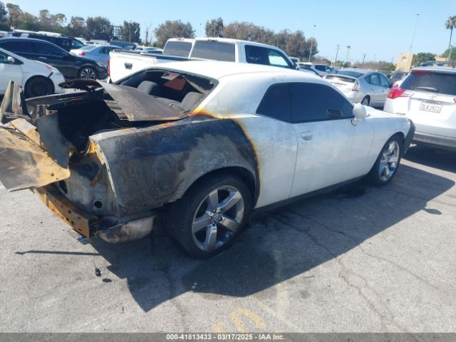 2C3CDYAG1EH204325 Dodge Challenger Sxt