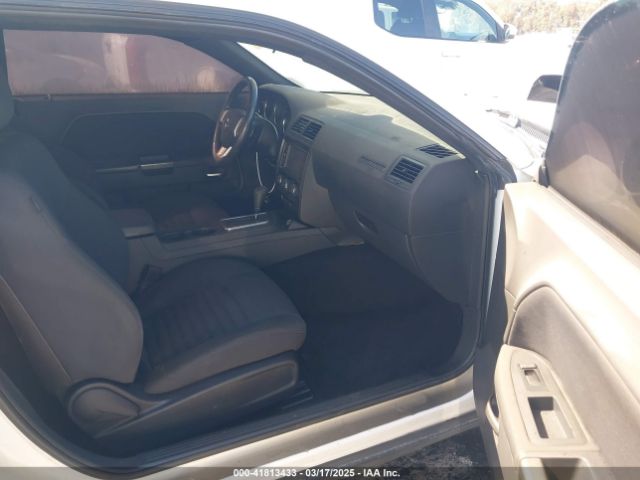 2C3CDYAG1EH204325 Dodge Challenger Sxt