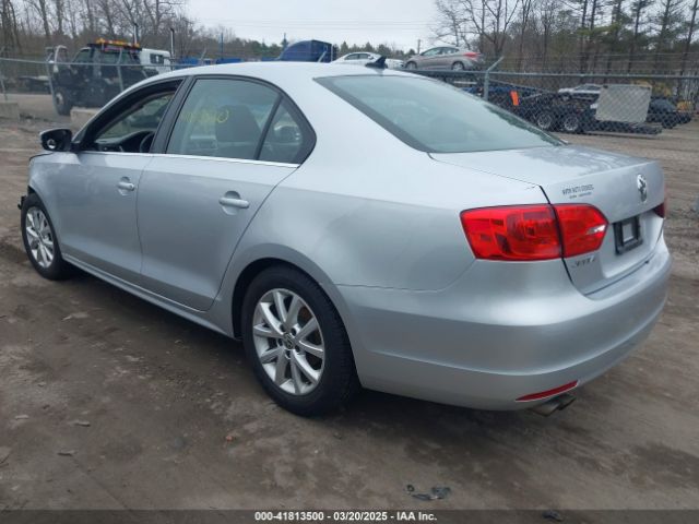 3VWD17AJ7EM331139 Volkswagen Jetta 1.8t Se