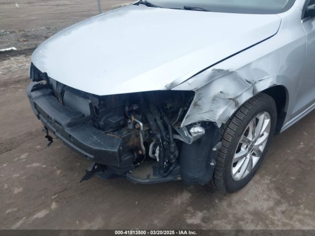 3VWD17AJ7EM331139 Volkswagen Jetta 1.8t Se