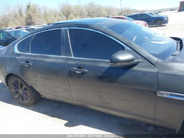 SAJBD4FX3KCY79425 Jaguar Xf 25t Premium