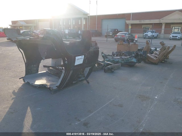 2018 CADILLAC ESCALADE 1GYS4BKJ2JR211349 Photo 1