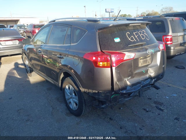 JTMZFREV5FJ049843 Toyota RAV4 LE