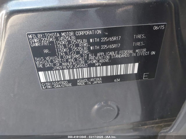 JTMZFREV5FJ049843 Toyota RAV4 LE
