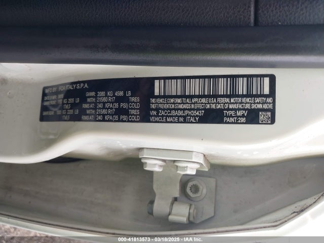 ZACCJBAB6JPH35437 Jeep Renegade Upland Edition 4x4
