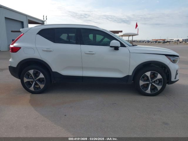 YV4L12UK5R2226924 Volvo Xc40 B5 Core Bright Theme