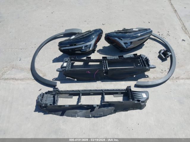 YV4L12UK5R2226924 Volvo Xc40 B5 Core Bright Theme