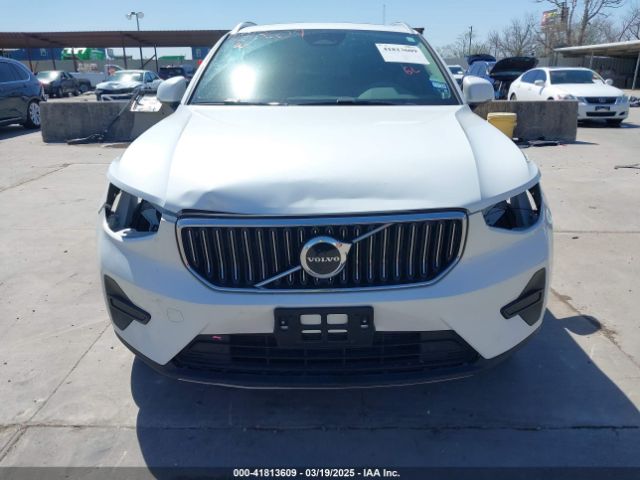 YV4L12UK5R2226924 Volvo Xc40 B5 Core Bright Theme