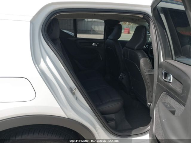 YV4L12UK5R2226924 Volvo Xc40 B5 Core Bright Theme