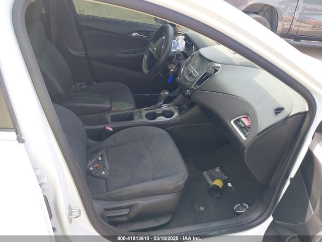 1G1BE5SM1H7181127 Chevrolet Cruze Lt Auto