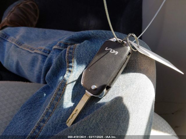 KNDJ23AU9N7823431 KIA SOUL LX