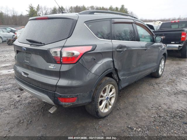 1FMCU9GD3HUA98245 Ford ESCAPE SE