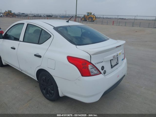 3N1CN7AP1FL897394 Nissan Versa 1.6 S+