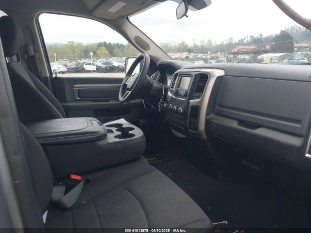 1C6RR7GG3LS140875 RAM 1500 Classic Warlock Quad Cab 4x4 6'4 Box