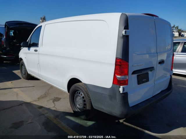 2019 MERCEDES-BENZ METRIS WD3PG2EAXK3530575 Photo 2