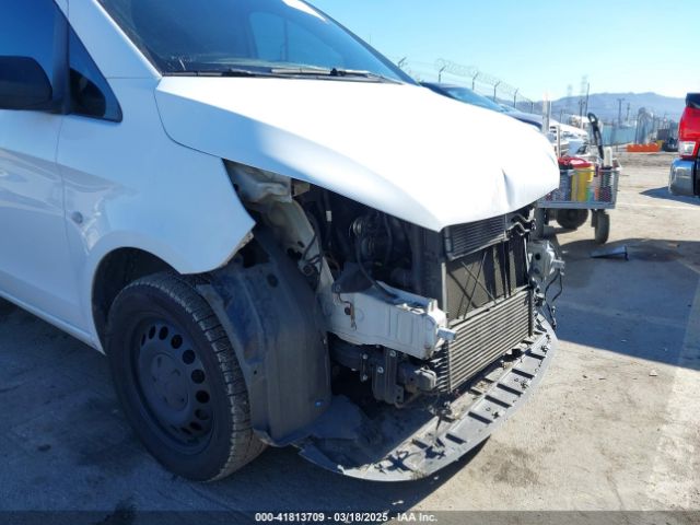 2019 MERCEDES-BENZ METRIS WD3PG2EAXK3530575 Photo 5