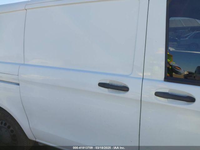 2019 MERCEDES-BENZ METRIS WD3PG2EAXK3530575 Photo 7