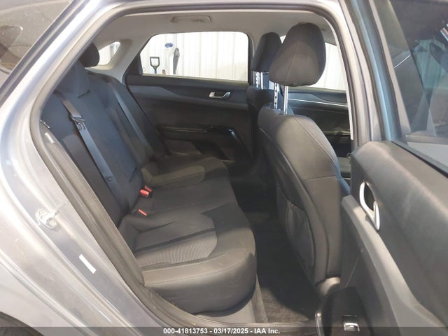 5XXG14J23MG072088 KIA K5 LXS