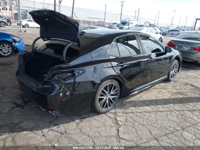 4T1T11AKXMU552275 Toyota CAMRY SE